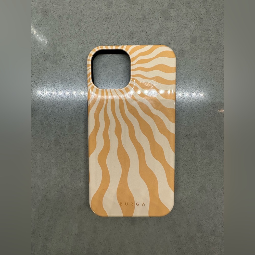 Burga iPhone 14 Pro Case “Sunny Bunny”